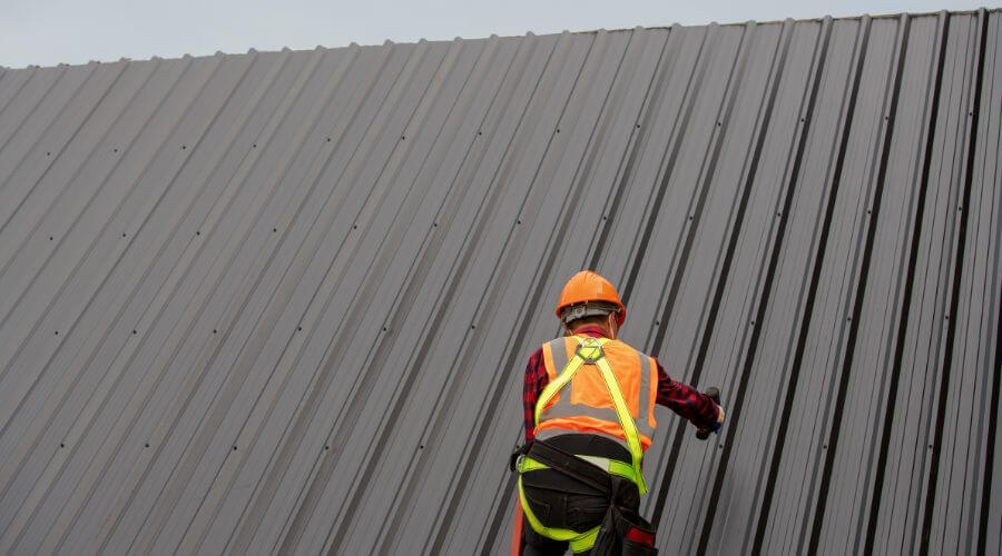 Professional gutter cleaning in Potts Grove, PA